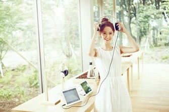 Snsd Yoona Innis Organic Green Cafe Wallpaper HD