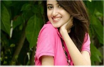Wallpaper Pakistani Female Model Sajal Ali HD