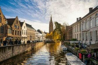Canal Spiegelrei Bruges Belgium Background High Quality