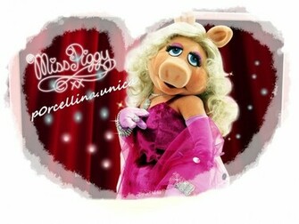 Miss Piggy Wallpaper