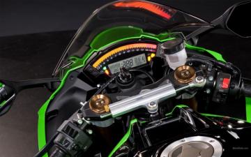 Kawasaki Ninja Zx 10r Wallpaper For