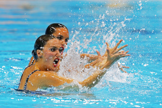 Synchronized Swimming HD Wallpaper And
