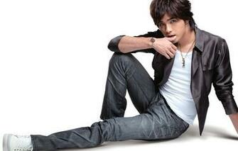 Wallpaper Mike He The Actor Guy Bracelet Chain Jacket
