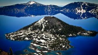 Crater Lake National Park Wallpaper