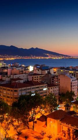 Izmir Wallpaper Top Background