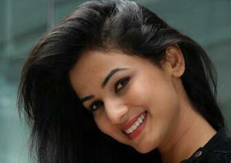 Sonal Chauhan Wallpaper X Net