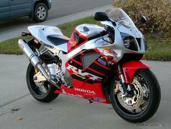 Honda Rc51 Picture