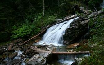 Mountain Waterfall Daily Background In HD