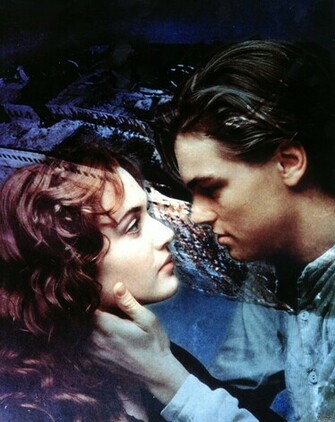 Romantic Couple Wallpaper Reaching Into The Soul