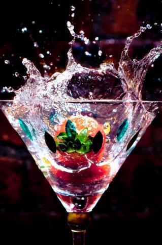 Drink Wallpaper For iPhone 3d