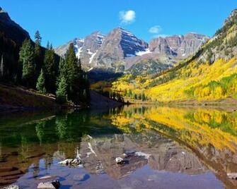 Home Just Outside Aspen Maroon Bells Crested Butte Colorado