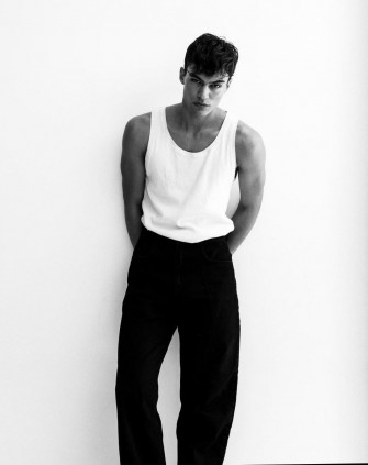 Male Model Photo Shoot Wallpaper