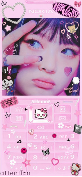 New Jeans Hanni Nokia Wallpaper In Y2k Aesthetic Pink