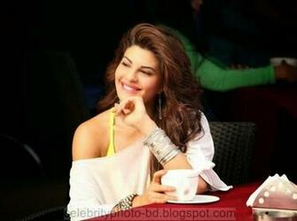 Jacqueline Fernandez S Photos Bangladeshi Girls Photo