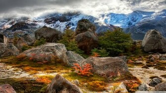Mountain Rocks Wallpaper