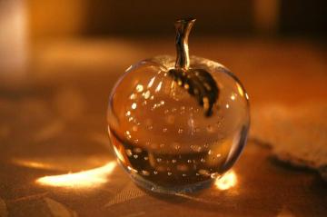Crystal Apple Macro HD Wallpaper