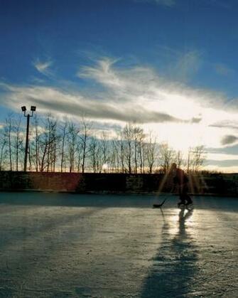 Pond Hockey Wallpaper By Alexettinger