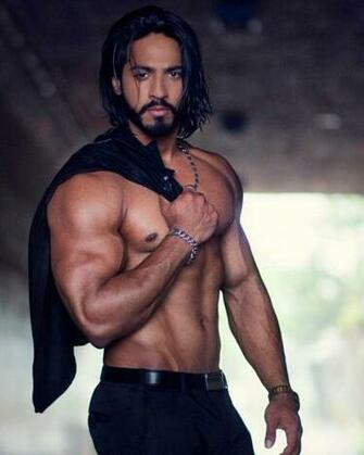 Thakur Anoop Singh Image News Bugz