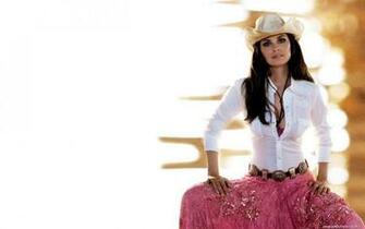 Shania Twain Celebrity Desktop Wallpaper HD And Wide