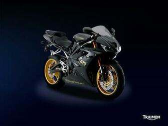 Triumph Daytona Bike Wallpaper