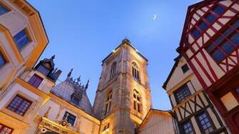Gros Horloge Et Beffroi De Rouen Au Cr Puscule Seine Maritime