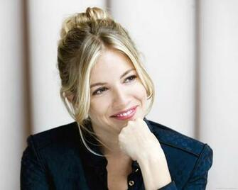 Sienna Miller Hollywood Actress HD Wallpaper Wallpapper