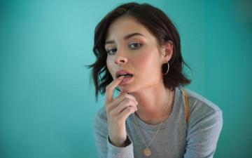 Nina Nesbitt Is Certainly Not Gonna Tolerate Your Lies You