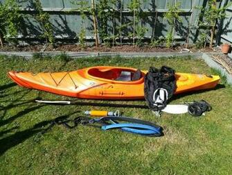 Robson Waikiki Recreational Touring Kayak And Paddling Kit