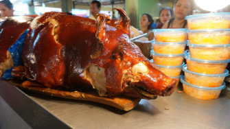 Lechon In The Market 8hhgnwhp47dtx2tu Wallpaper
