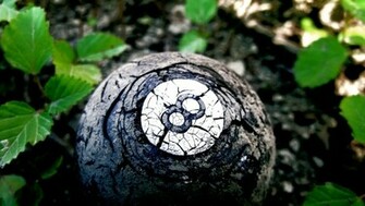 Old Ball HD Tablet Wallpaper
