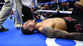 Ben Whittaker Accused Of Staying Down By Liam Cameron After Freak Wallpaper