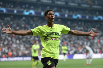 Borussia Dortmund Jude Bellingham Sports HD Wallpaper