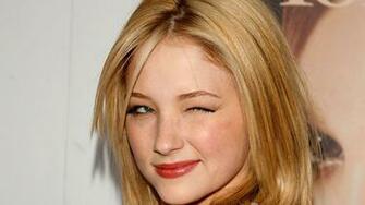 Haley Bennett Wallpaper