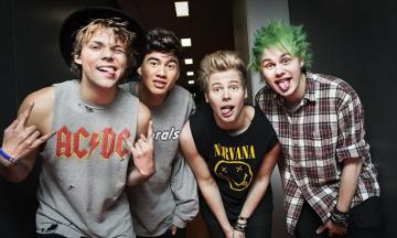 Seconds Of Summer Wallpaper Top