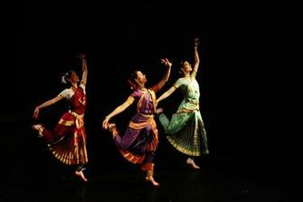 Classical Dance HD Wallpaper Women Image