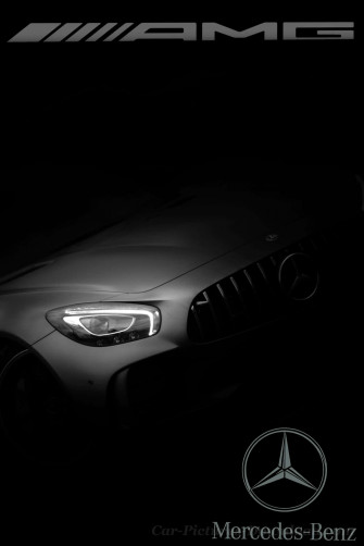 Expensive Mercedes Benz Vignette Uyggvl0uxrigxsix Wallpaper