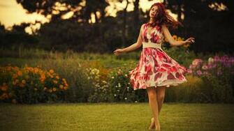 Beautiful Women Wallpaper 4k Px Wallpaperexpert