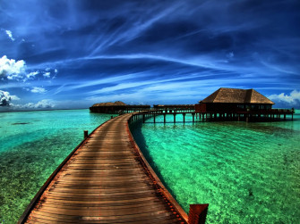 Travel Laptop Wallpaper