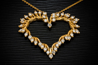 Beautiful And Intricate Jewelry Design Perfect For An Evening Wallpaper