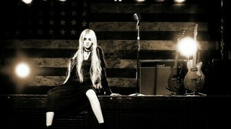 Taylor Momsen Wallpaper