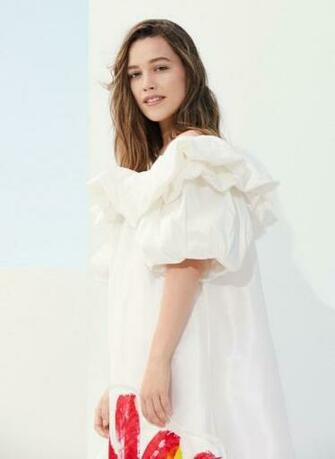 Victoria Pedretti Photo Of Pics Wallpaper