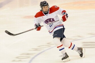 Player In Ice Hockey Wallpaper HD