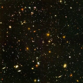 Hubble Deep Space Image Wallpaper