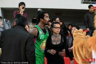 Jr Smith S Gf Family Involved In Another Fight During Basketball
