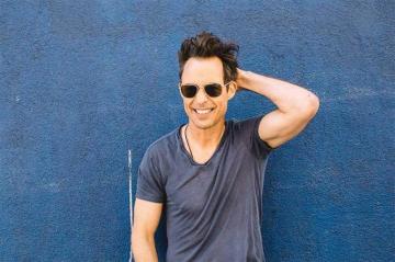 Tom Cavanagh Photoshoot Photo