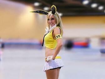 Jessica Nigri Cosplay Pikachu