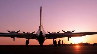 Vintage Airplane Wallpaper