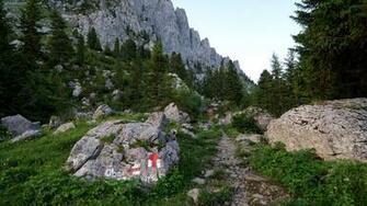 Rocky Mountains Route Desktop Pc And Mac Wallpaper