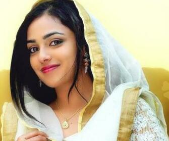Stylish Cool Girl Fb Whatsapp Profile Pick Happy
