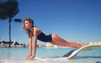 Stella Maxwell HD Wallpaper Of High Quality